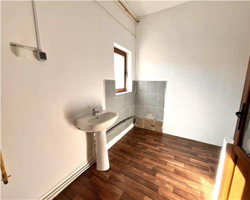 Inchiriere spatiu comercial sau locuinta, ultracentral Ploiesti