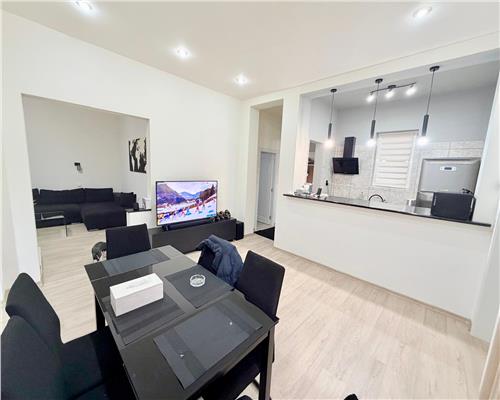 Casa 5 camere, in Ploiesti, zona Bd. Castanilor/ Gara de Sud.