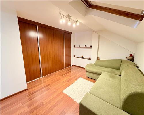 Casa 5 camere, in Ploiesti, zona Bd. Castanilor/ Gara de Sud.