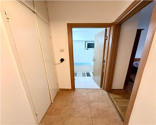 Apartament 3 camere, in Ploiesti, zona Parcul Mihai Viteazul.
