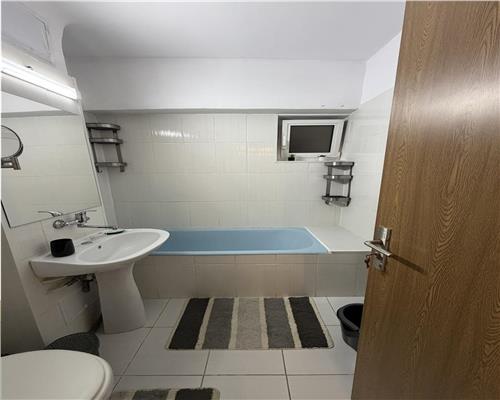 Apartament 3 camere, in Ploiesti, zona Parcul Mihai Viteazul