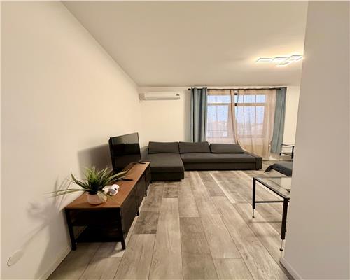 Garsoniera dubla, centrala, parcare proprie, Ploiesti,Sala Sporturilor