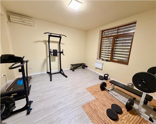 Garsoniera dubla, centrala, parcare proprie, Ploiesti,Sala Sporturilor