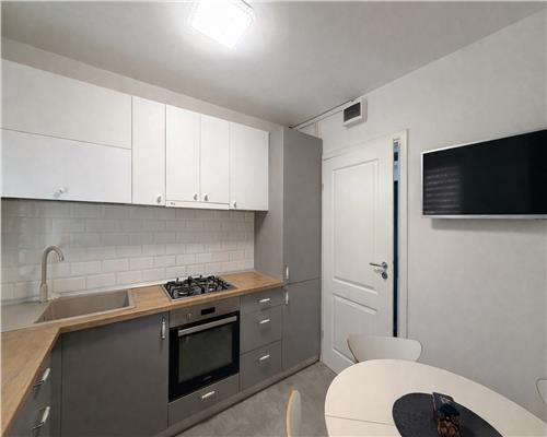 Apartament 3 camere, bloc din beton, Nord langa Fun Shop Park Ploiesti