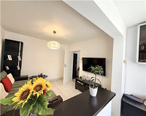 Apartament 3 camere, bloc din beton, Nord langa Fun Shop Park Ploiesti