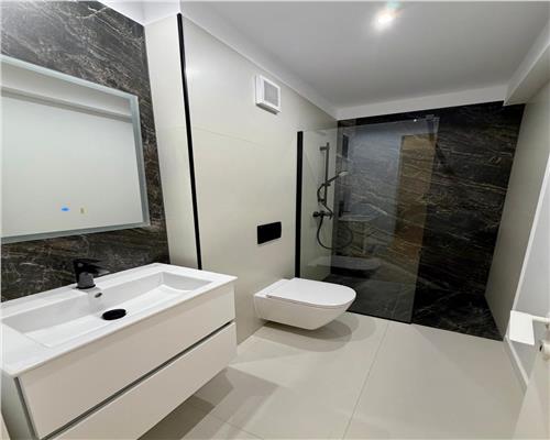 Apartament 4 camere, in Ploiesti, zona Parcul Mihai Viteazul (Bucegi)