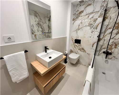 Inchiriere garsoniera de lux, prima inchiriere, Ploiesti, ultracentral