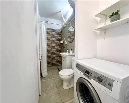 Apartament 2 camere, renovat, ultracentral, Ploiesti