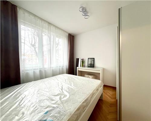 Apartament 2 camere, renovat, ultracentral, Ploiesti