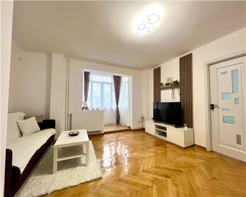 Apartament 2 camere, renovat, ultracentral, Ploiesti