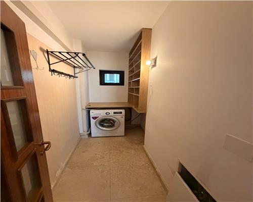 Apartament 3 camere lux , zona centrala , bloc nou , Ploiesti