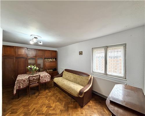 Casa 3 camere, parter, teren 180 mp, Mihai Bravu, Ploiesti