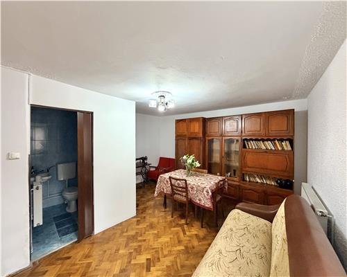 Casa 3 camere, parter, teren 180 mp, Mihai Bravu, Ploiesti