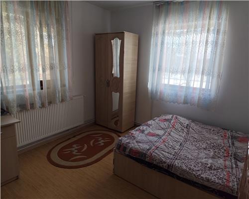 Casa + anexe 2756 mp teren Baicoi zona Tufeni