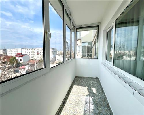 Apartament 3 camere, decomandat, zona Sala Sporturilor, Ploiesti