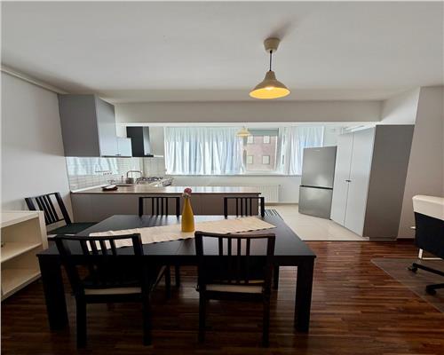 Apartament 3 camere, mobilat utilat, parcare subterana,Ploiesti, 9 Mai