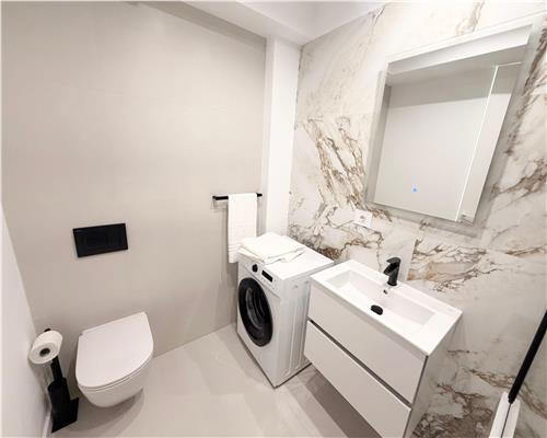 Apartament 3 camere, loc de parcare , Ploiesti, ultracentral