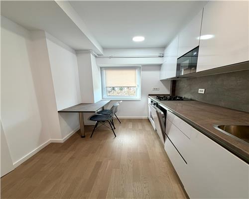 Apartament 2 camere, prima inchiriere, Ploiesti, Parcul Mihai Viteazul