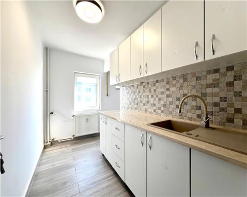 Garsoniera recent renovata, Mihai Bravu , Ploiesti