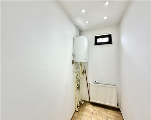 Casa S+P+1E, pretabila clinica, ultracentral, Ploiesti