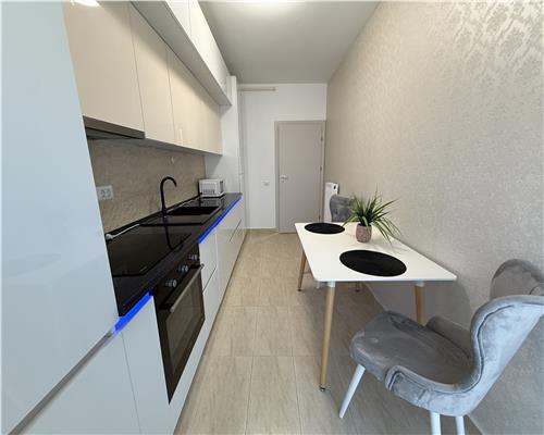 Inchiriere garsoniera de lux, parcare privata, zona Albert, Ploiesti