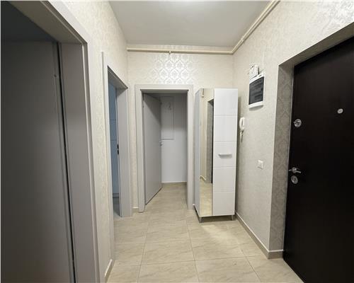 Inchiriere garsoniera de lux, parcare privata, zona Albert, Ploiesti
