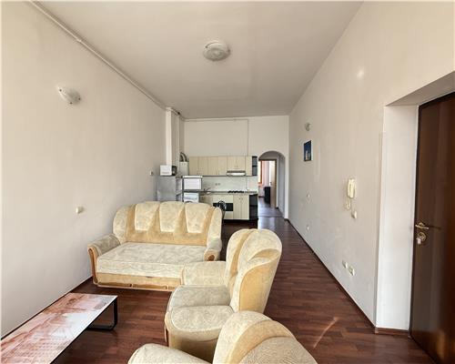 Apartament 2 camere, zona ultracentrala, Ploiesti
