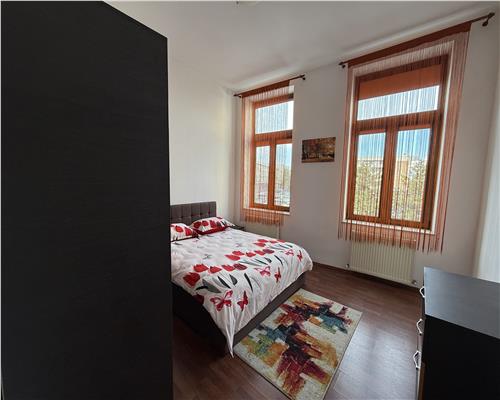 Apartament 2 camere, zona ultracentrala, Ploiesti