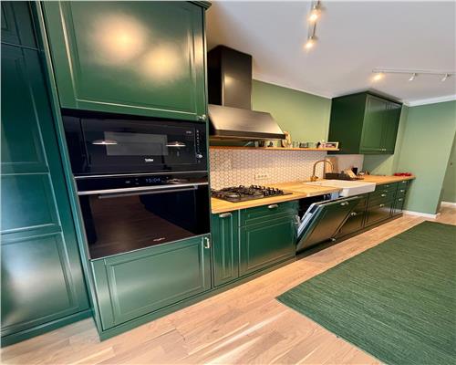 Apartament 3 camere,curte proprie,2 locuri de parcare, Ploiesti,Albert