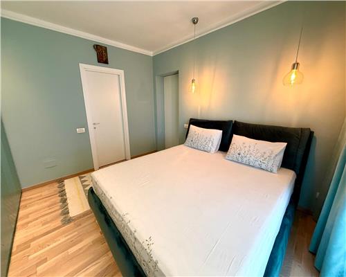 Apartament 3 camere,curte proprie,2 locuri de parcare, Ploiesti,Albert