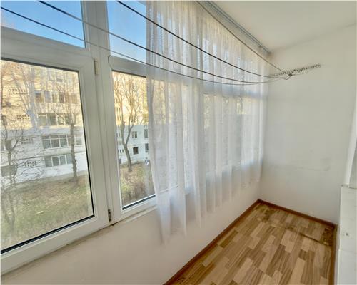Apartament 2 camere  , central, zona Cina , Ploiesti