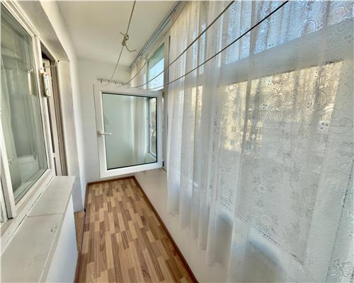 Apartament 2 camere  , central, zona Cina , Ploiesti