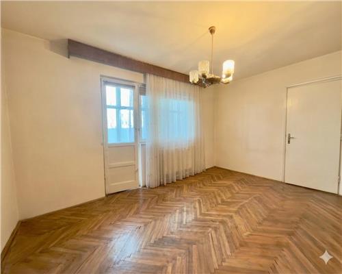 Apartament 2 camere  , central, zona Cina , Ploiesti