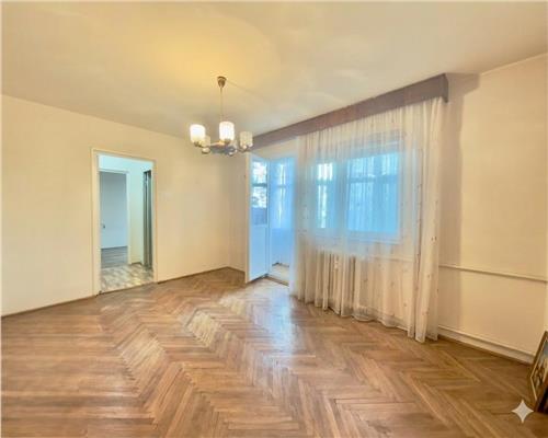 Apartament 2 camere  , central, zona Cina , Ploiesti