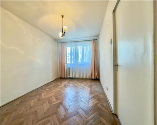 Apartament 2 camere  , central, zona Cina , Ploiesti