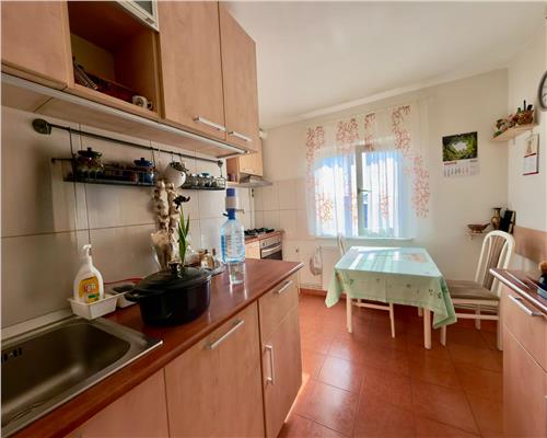 Apartament 3 camere , zona centrala , Ploiesti , mobilat complet