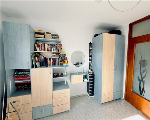 Apartament 3 camere , zona centrala , Ploiesti , mobilat complet