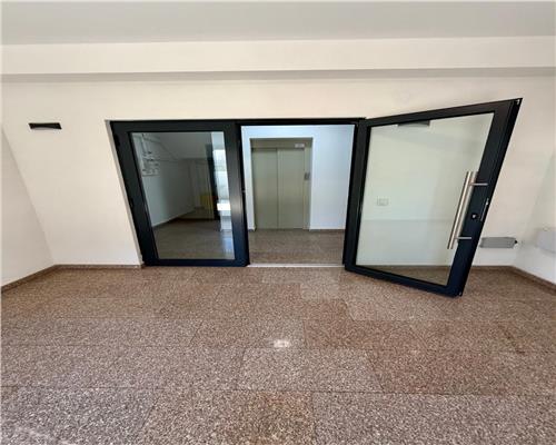 Apartament 3 camere, bloc 2020, Ploiesti, zona Republicii/ Caraiman.