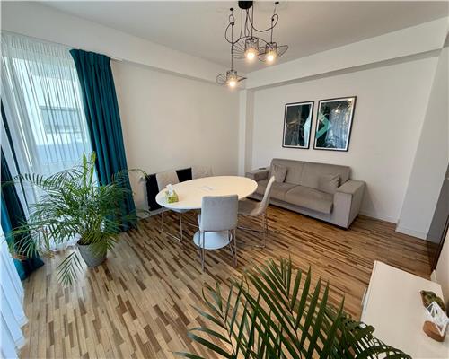 Apartament 3 camere, bloc 2020, Ploiesti, zona Republicii/ Caraiman.