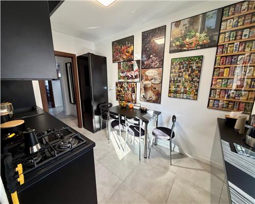 Apartament 3 camere, complet renovat, in Ploiesti, zona Gh. Doja.