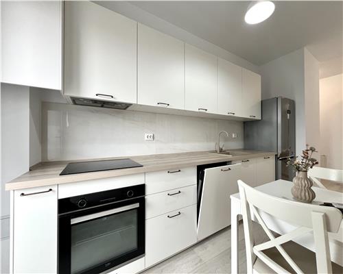 Garsoniera , de lux, parcare, zona Vest Ploiesti