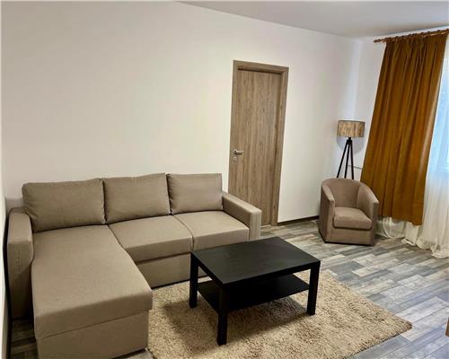 Apartament 3 camere, confort 2, in Ploiesti, zona Malu Rosu
