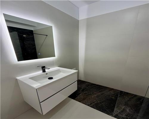 Apartament 3 camere, parcare subterana, in Ploiesti, zona Gh. Doja