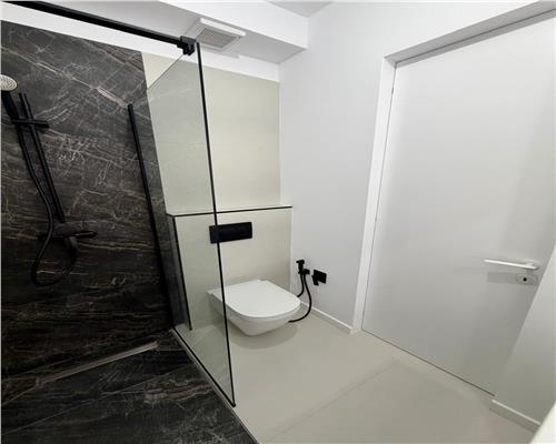Apartament 3 camere, parcare subterana, in Ploiesti, zona Gh. Doja