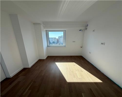 Apartament 3 camere, parcare subterana, in Ploiesti, zona Gh. Doja