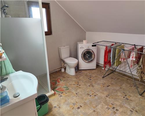 Casa, hala productie si teren, in Ploiesti, zona Malu Rosu.