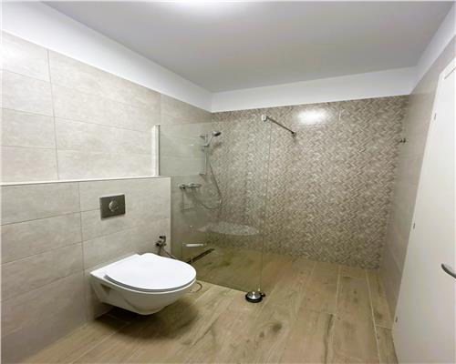 Garsoniera spatioasa, prima inchiriere, cartier Albert, Ploiesti