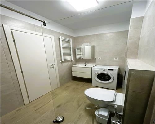 Garsoniera spatioasa, prima inchiriere, cartier Albert, Ploiesti