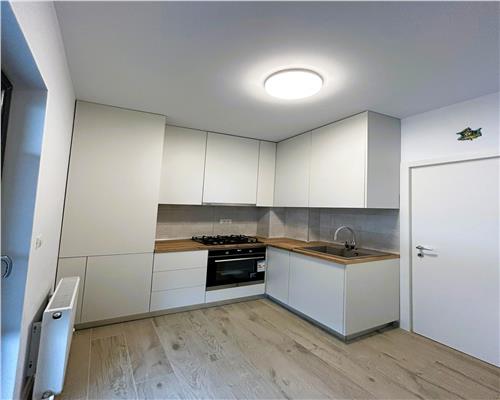 Garsoniera spatioasa, prima inchiriere, cartier Albert, Ploiesti