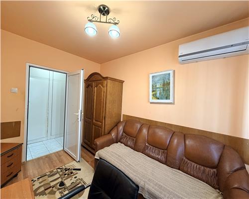 Apartament 3 camere, 2 bai, Republicii Mega Image, Ploiesti